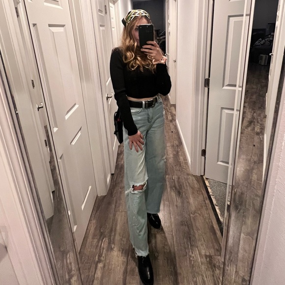 Hi! Iβm Jenna - Picture 3 of 4